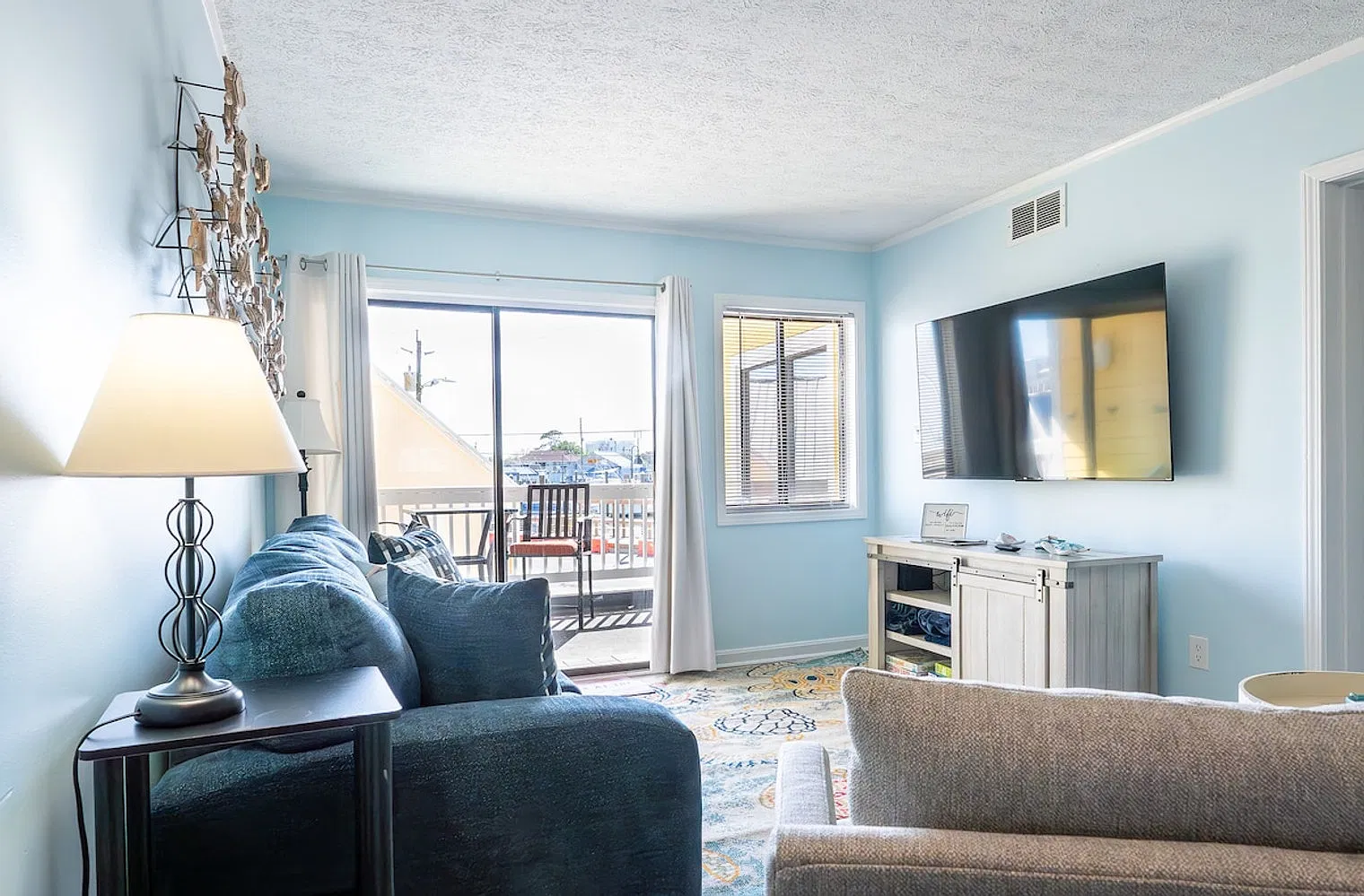 2 bed, 2.0 bath, 871 sqft, $2,398 — Photo 4