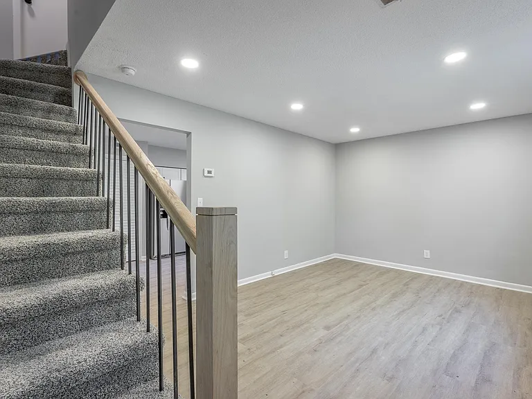 1745 White Oak Rd #B — Photo 24