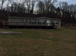 2751 White Oak Grove Rd, Morristown, TN 37813