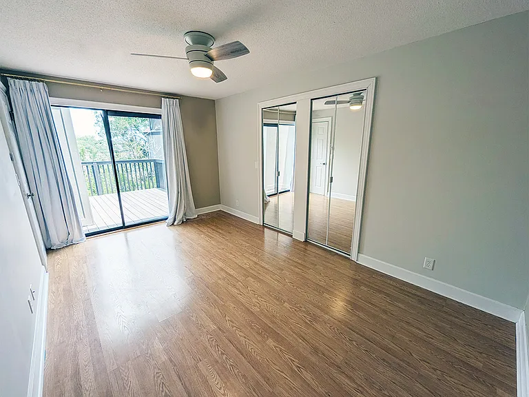 493 Cedar Walk — Photo 10