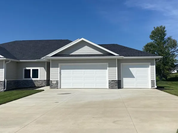 6713 Windsong Ct, Sioux City, IA 51106