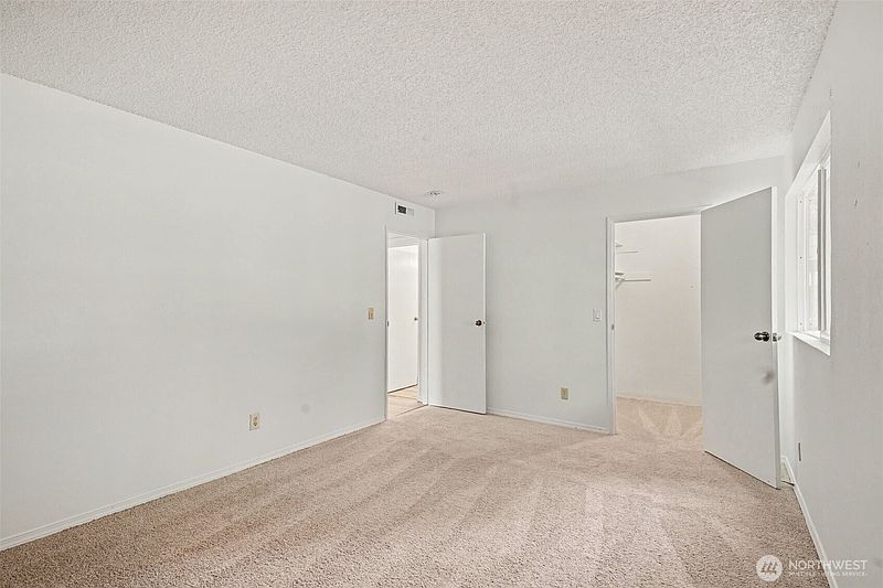 4th image of 14148 74th Place NE #A