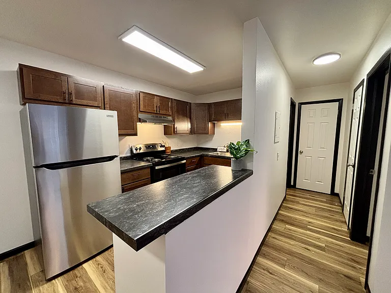 2306 Badger Pkwy #5 — Photo 4