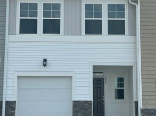 916 Pilot St, Haw River, NC 27258