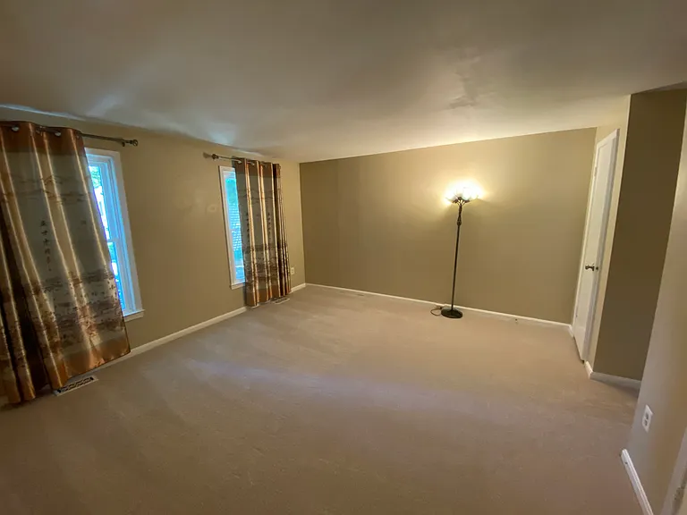 11262 Silentwood Ln — Photo 5