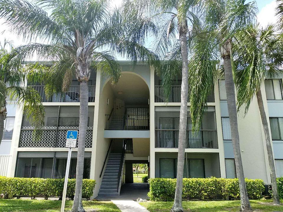1st image of 1113 Green Pine Boulevard #B3
