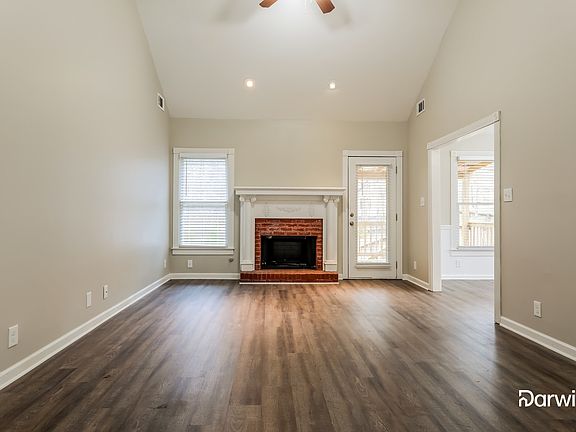5th image of 1920 Grayson Oaks Ct