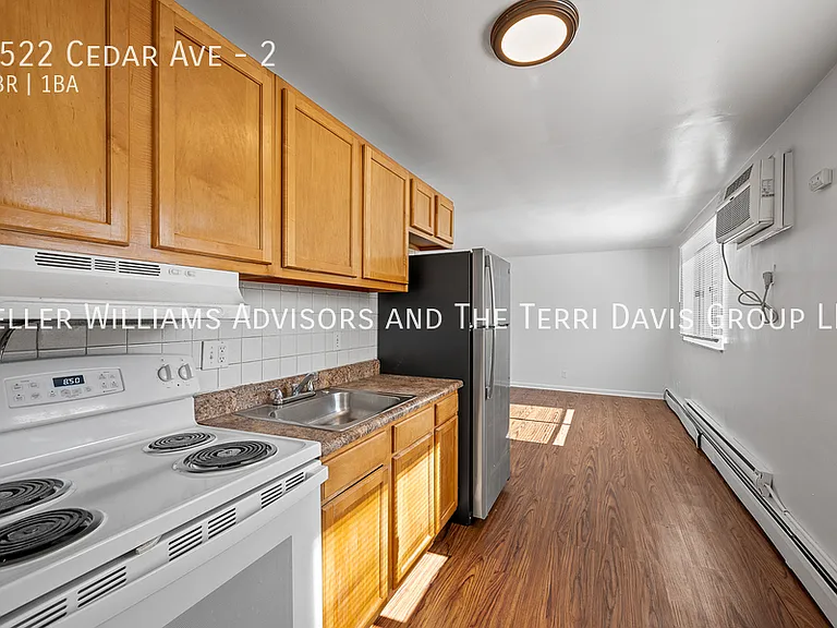 1522 Cedar Ave #2 — Photo 13