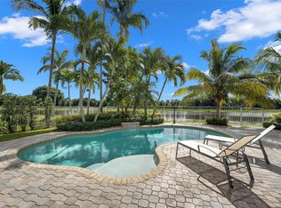 713 Nandina Dr, Weston, FL 33327