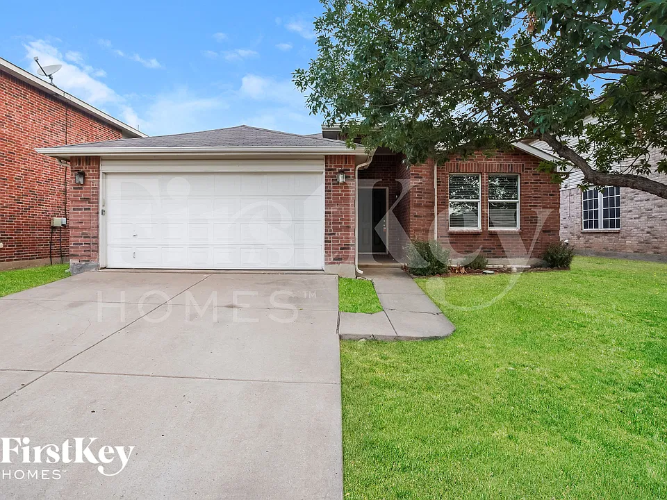 1613 Baxter Springs Dr