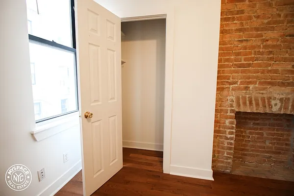 Rented by MySpaceNYC | media 14