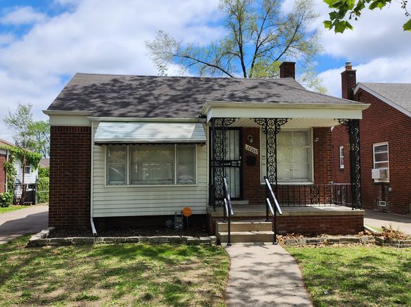20200 Mark Twain St