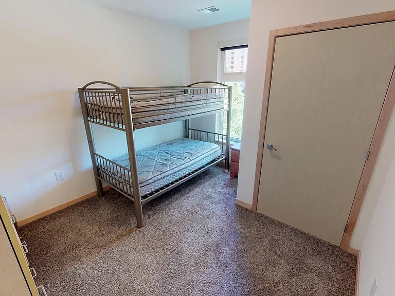 202 N Brooks St — Photo 22