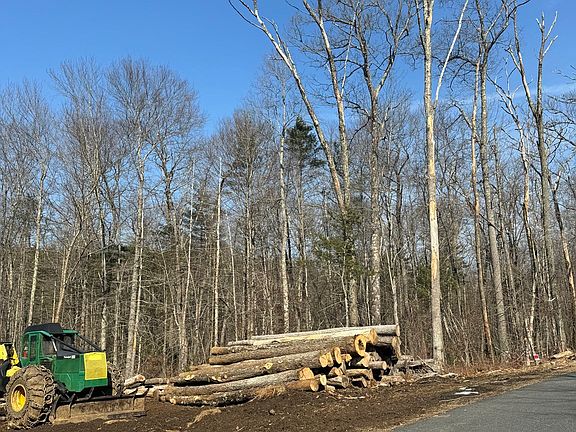 2nd image of 0 E Hill Rd