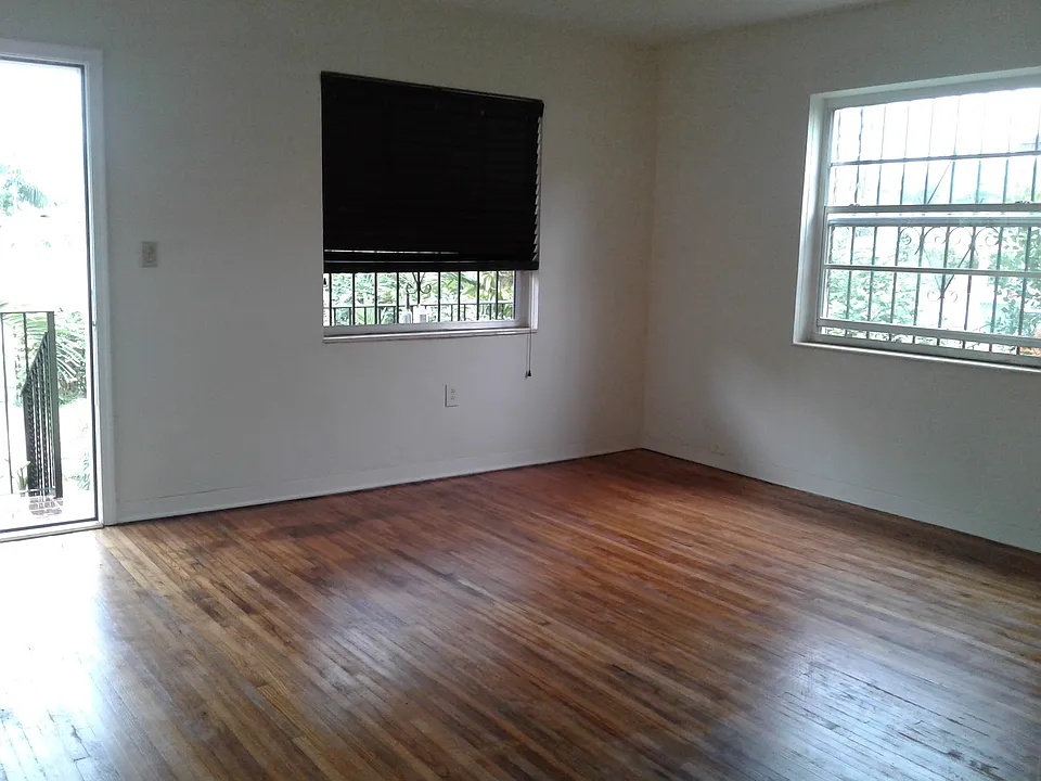 Living Rm