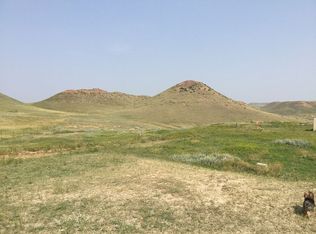 40 Bomber Mountain Rd, Gillette, WY 82716