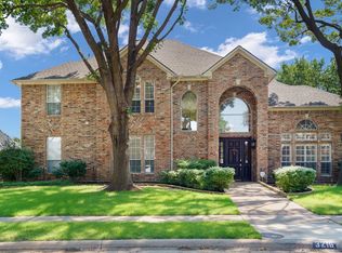3216 Saint Bridges Dr, Plano, TX 75093