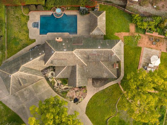8475 Burford Ln, Fair Oaks, CA 95628