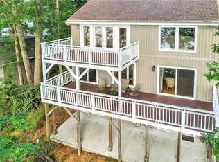 2071 Marquesas Ave, Tega Cay, SC 29708