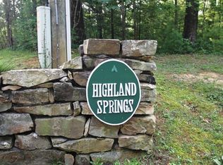 3 Highland Cir, Lewisburg, WV 24901