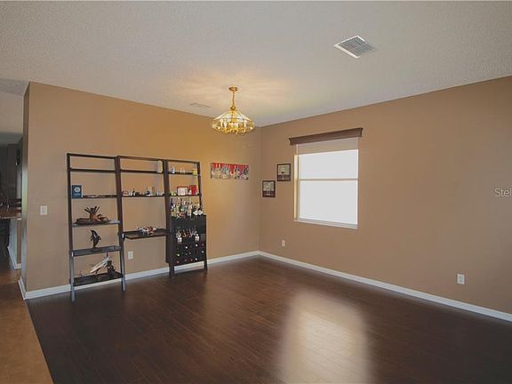 5th image of 1038 Royal Saint George Dr