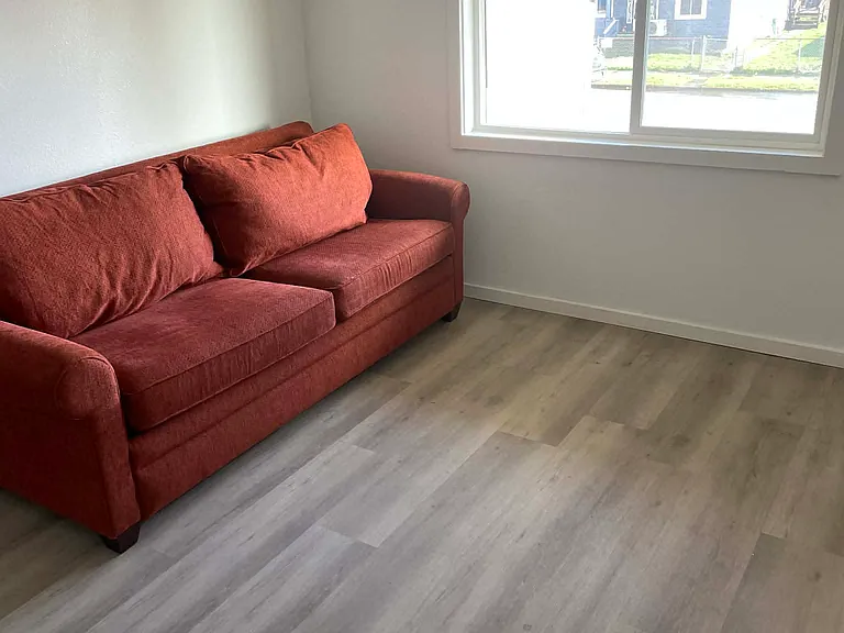 1010 W Market St #4 — Photo 7