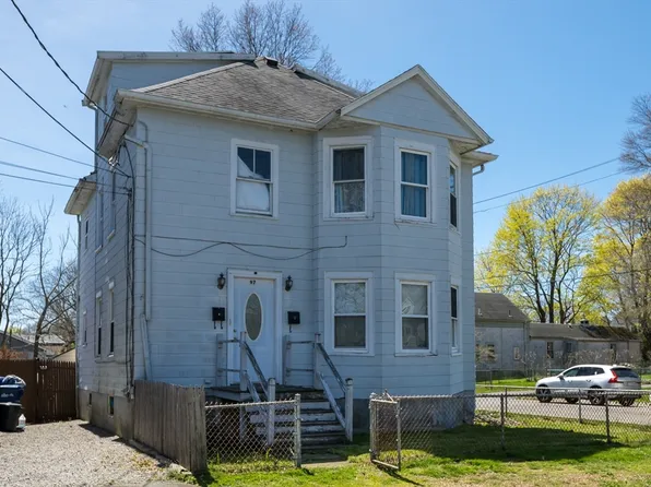 97 Center St, Fairhaven, MA 02719