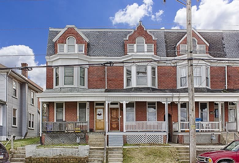 1st image of 1382 W King St