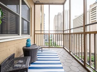 300 W Peachtree St NW #ID1299392P, Atlanta, GA 30308