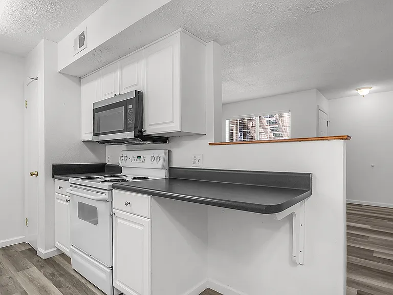 401 N Cromwell Rd #T1 — Photo 15