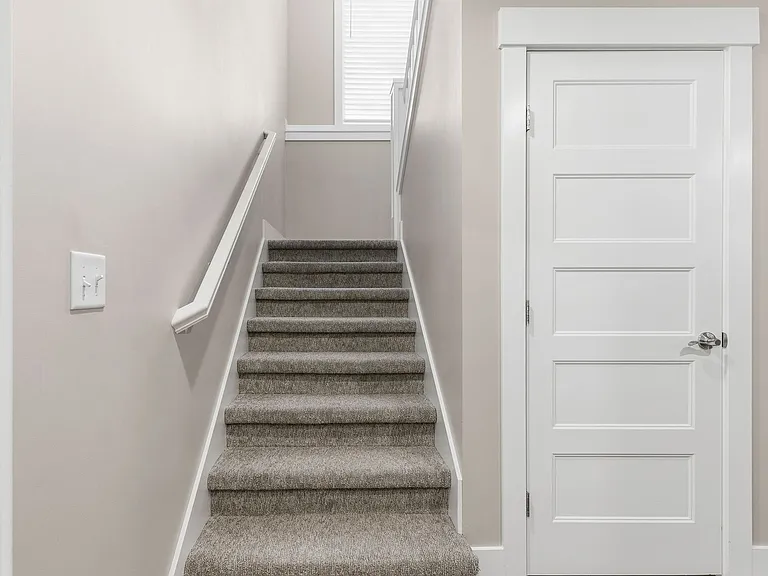 8849 Moonbug Ln — Photo 31