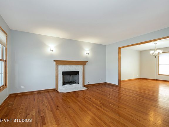 2nd image of 706 Clifford Dr