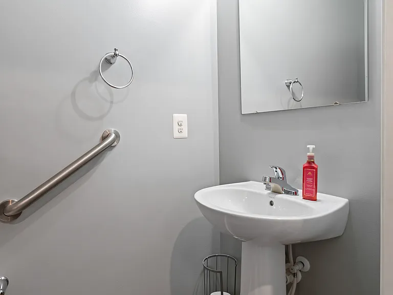 90 Mannie Ct — Photo 9