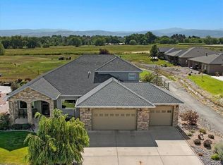 4041 Grand Mesa Drive, Montrose, CO 81403