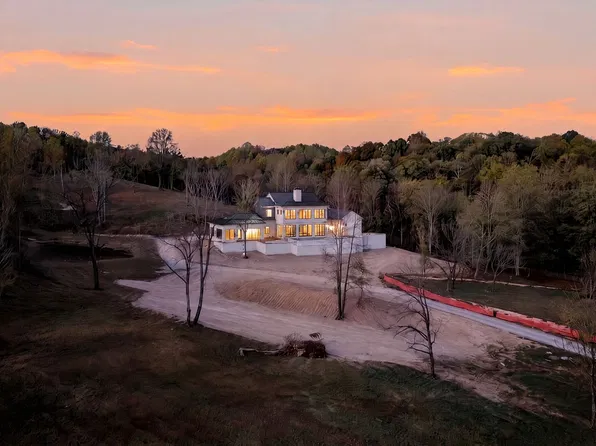 3970 Johnson Hollow Rd, Thompsons Station, TN 37179