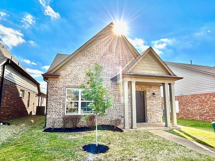 1st image of 5339 Creek Laurel Way