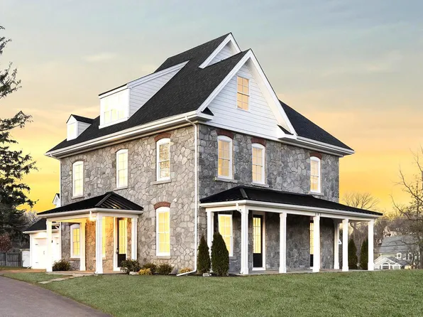 Rhydlyn Estate Hamlet Cir #305, Berwyn, PA 19312