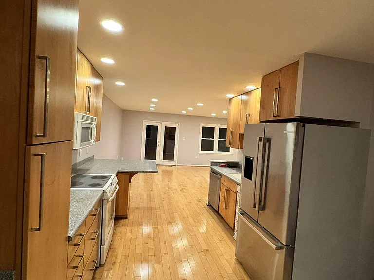 7525 Coddle Harbor Ln — Photo 5