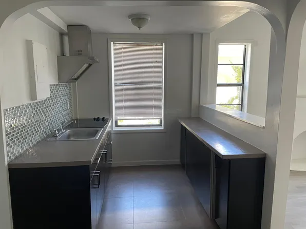 7149 Bay Dr APT 10, Miami Beach, FL 33141