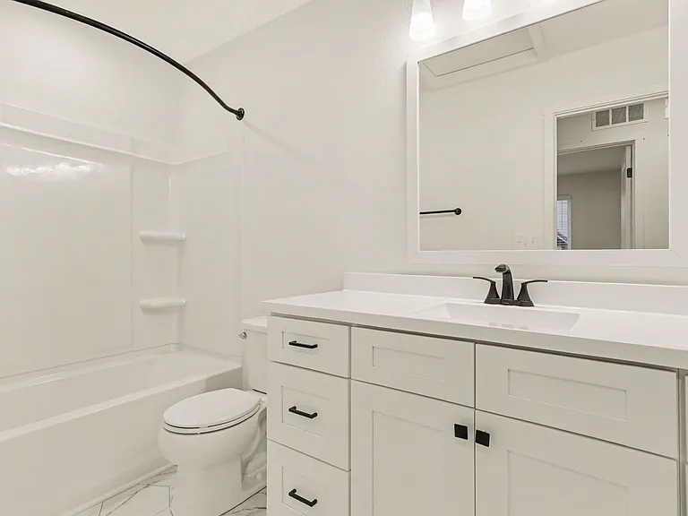 6200 Aurelius Rd — Photo 17