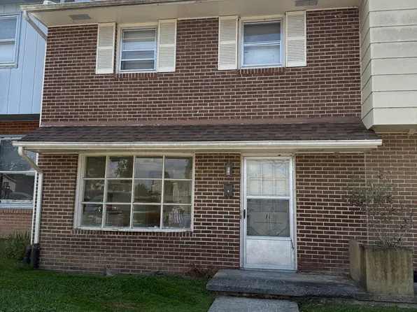 509 Calhoun St APT 11, Radford, VA 24141