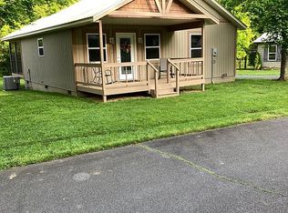 57 Lazy Bear Trl, Andrews, NC 28901