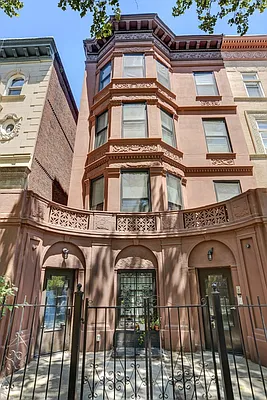 Rented by Corcoran | media 7