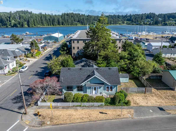 289 Harbor St, Florence, OR 97439