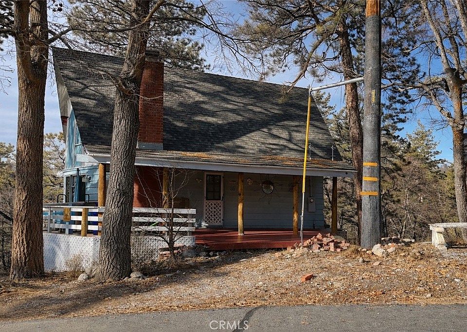 1st image of 1172 Crags Ln