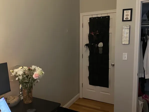 500 Moody St APT 11, Lowell, MA 01854