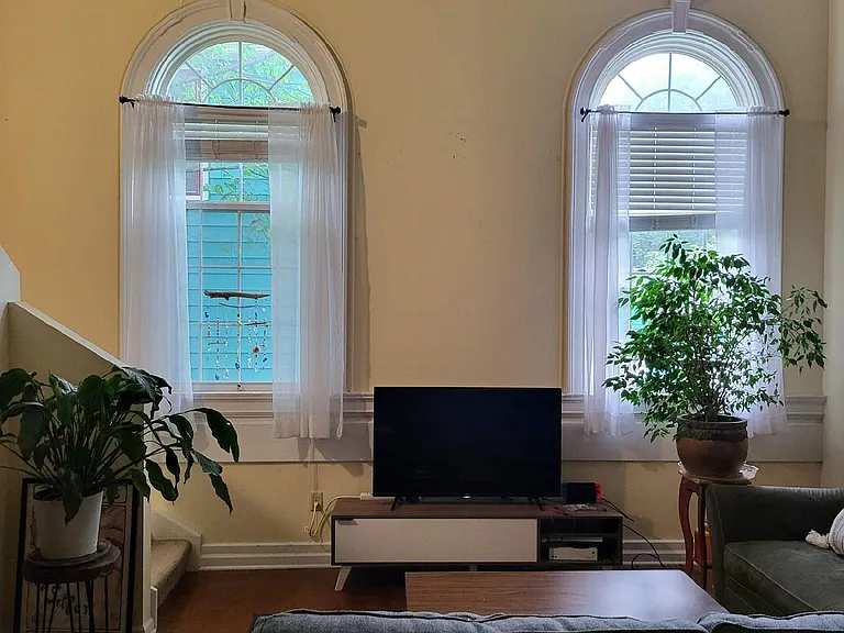 1659 Amherst St #3 — Photo 4