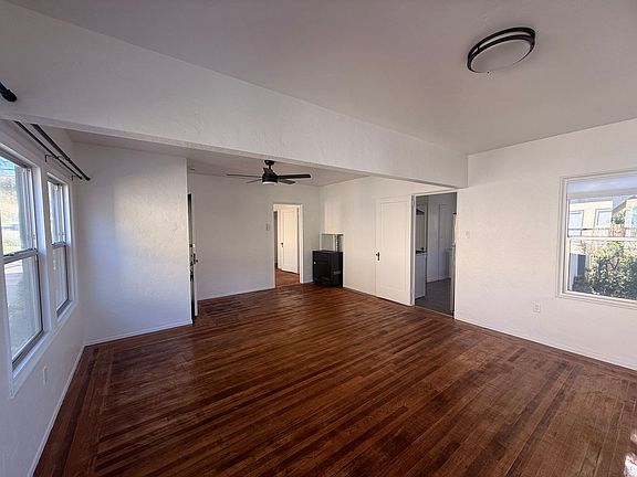 4th image of 823 & 825 Wheeler St #103