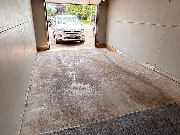 2nd image of 2427 New Pine Dr #Ne2433