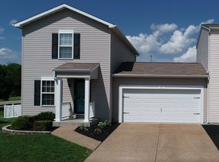 35 Chesterfield Ct, Wentzville, MO 63385